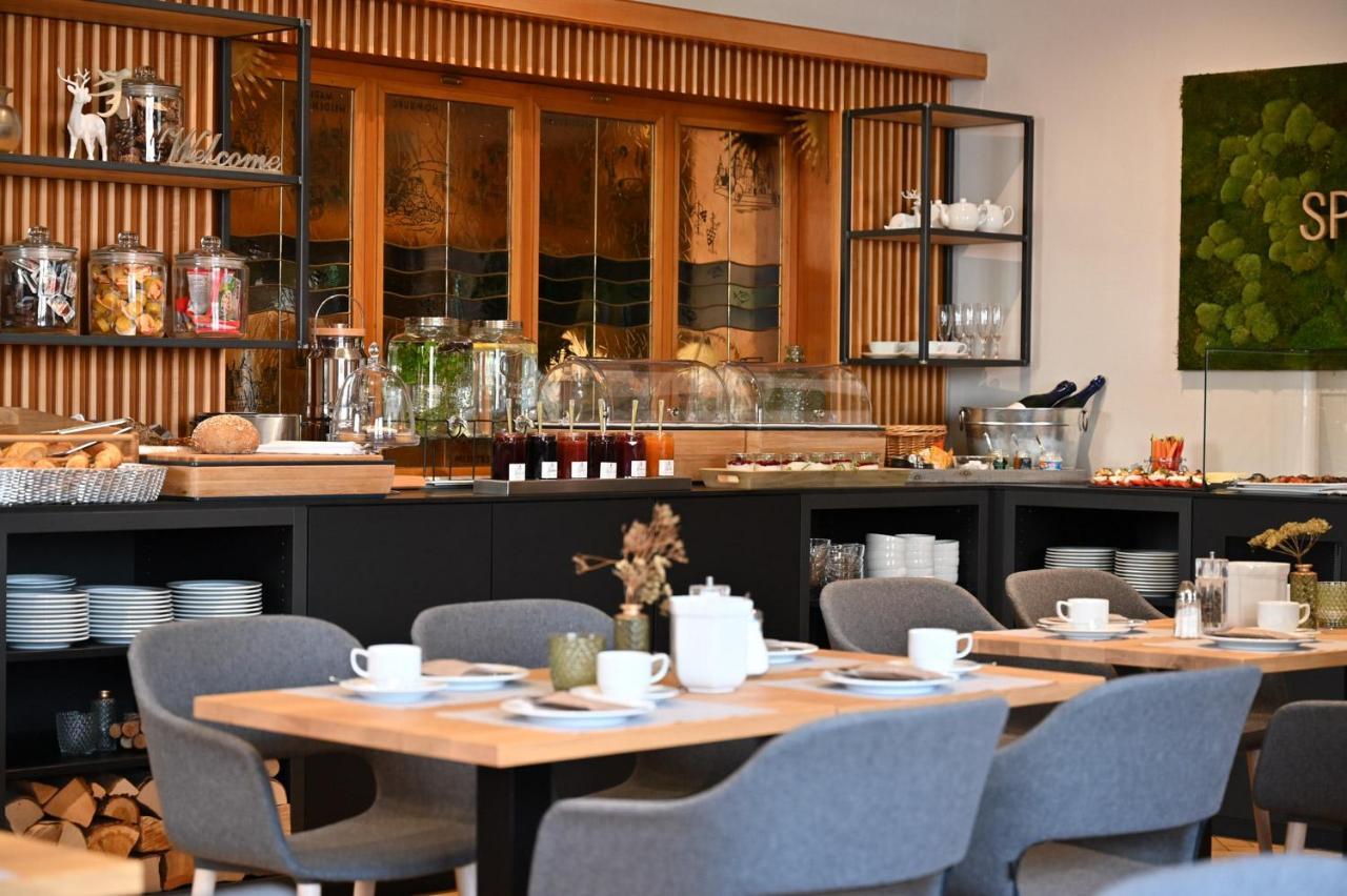 Land-Gut Hotel Zum Loewen Garni ماركتهيدنفلد المظهر الخارجي الصورة